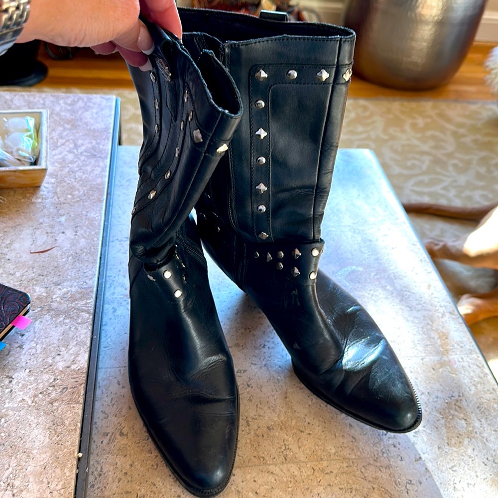 Size 9 Harley Davidson studded boots